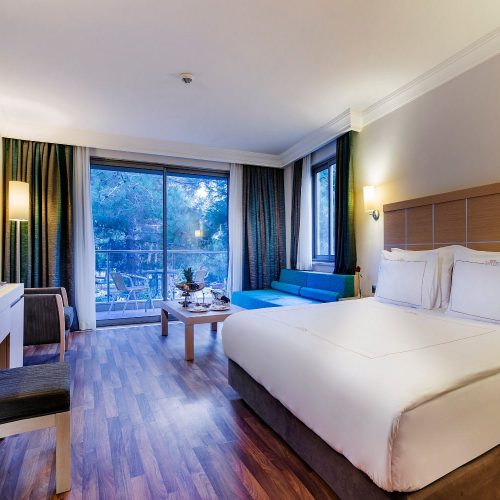 bellis-deluxe-hotel