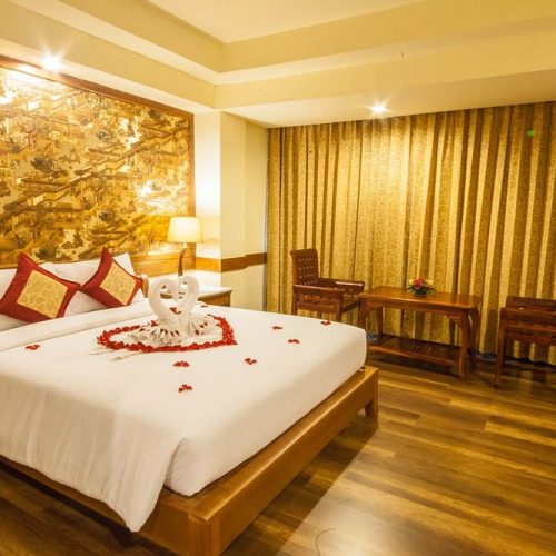 room-type-deluxe-double