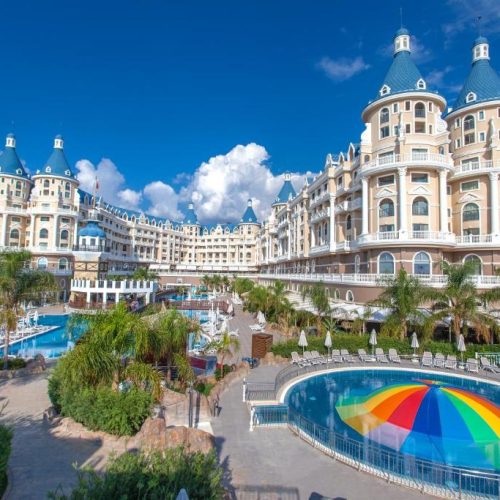HOTEL HAYDARPASHA PALACE