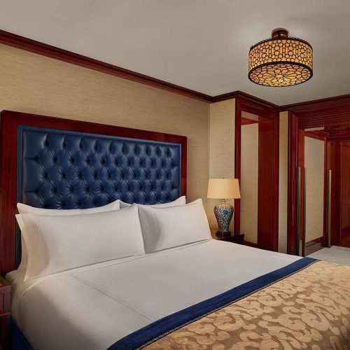 DIVAN