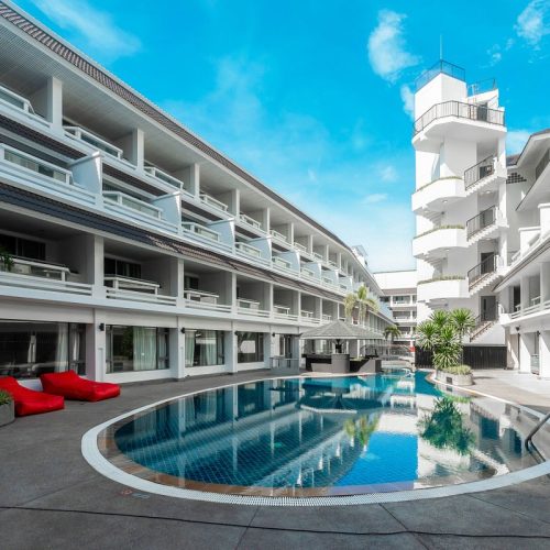Radisson Red Baraquda thailand