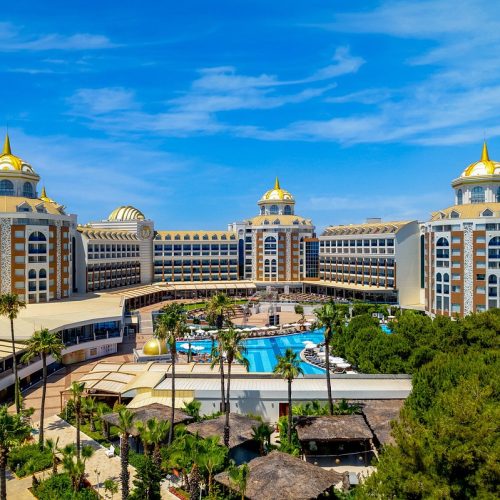 Delphin Be Grand Resort