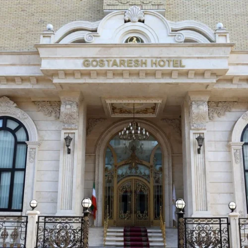 1-gostaresh-hotel-tabriz-001
