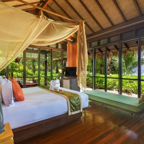 beachfront-suite