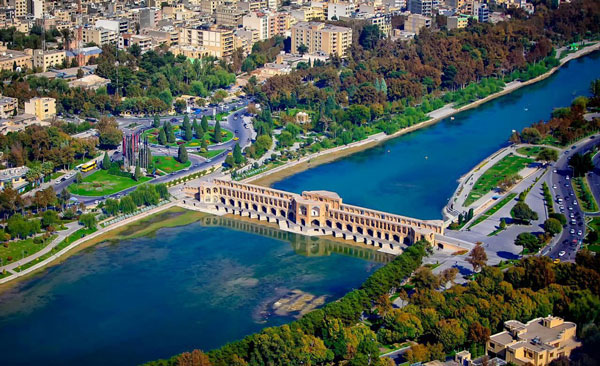 تور زمینی اصفهان پاییز ۱۴۰۴