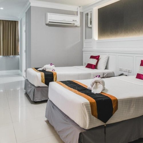 convenient-park-bangkok_16729277553